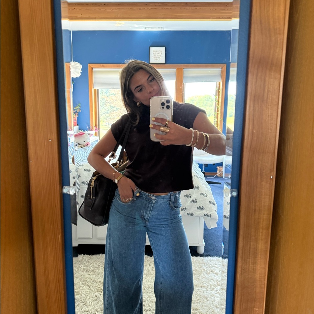 Meet your Posher, Cailin